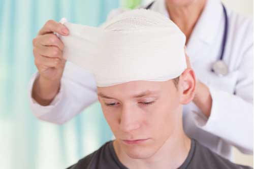 man with head injury who needs a traumatic brain injury lawyer in Delray Beach